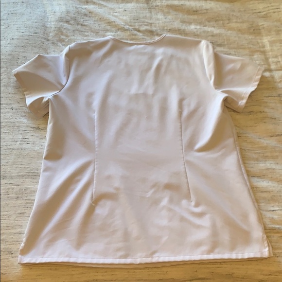 Figs Scrub Top, Casma 3 pocket, white, medium - Picture 2 of 3